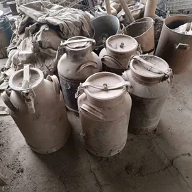 конистр и фляги