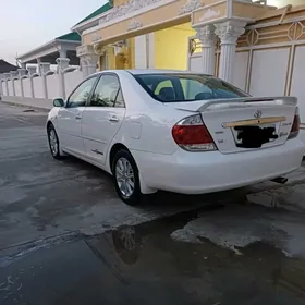 Toyota Camry 2005