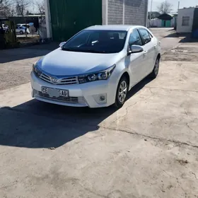 Toyota Corolla 2015