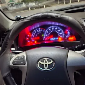 Toyota Camry 2011