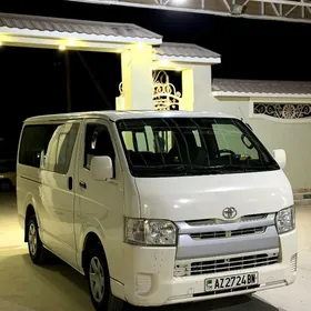 Toyota Hiace 2014
