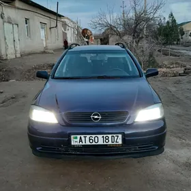 Opel Astra 2000