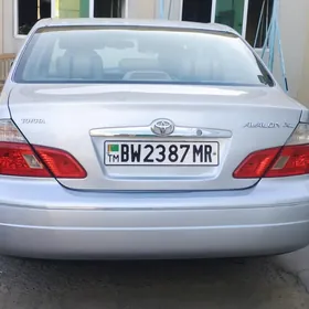 Toyota Avalon 2003
