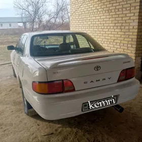 Toyota Camry 1993
