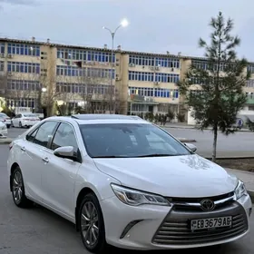 Toyota Camry 2016