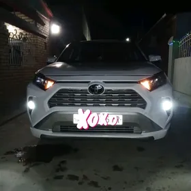 Toyota RAV4 2022