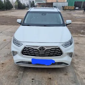 Toyota Highlander 2020