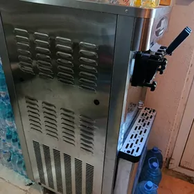 Marozny aparat/ice-cream