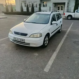 Opel Astra 2000