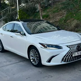 Lexus ES 350 2022