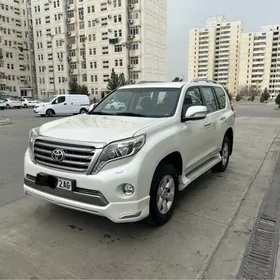 Toyota Land Cruiser Prado 2015