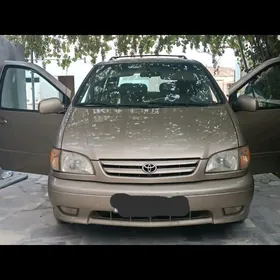 Toyota Sienna 2001