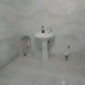 Лучда 3-ком 1-этж