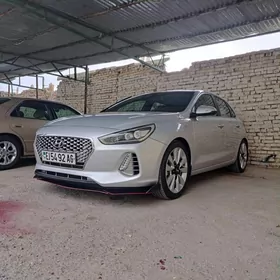 Hyundai Elantra GT 2017