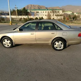 Toyota Avalon 2000