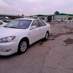 Toyota Camry 2003