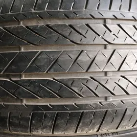 235 45 18 BRIDGESTONE