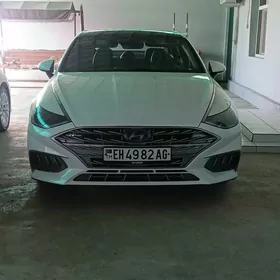 Hyundai Sonata 2021