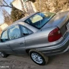 Опел Астра депик седан пуржин