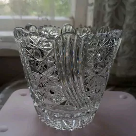 Чешская хрустальная конфетница