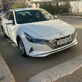 Hyundai Elantra 2021