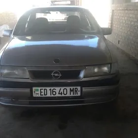 Opel Vectra 1992