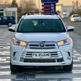 Toyota Highlander 2019