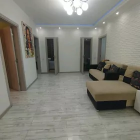 Мир4 9/6 этаж 4 ком