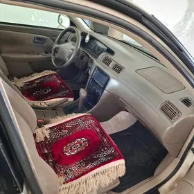Toyota Camry 2001