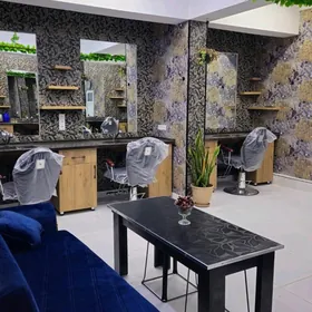 Salon️ Arenda Änew