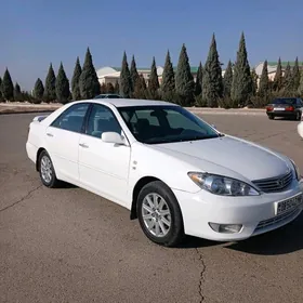 Toyota Camry 2003