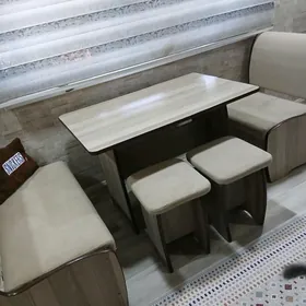 Кухонный уголок