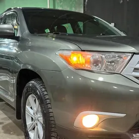 Toyota Highlander 2012