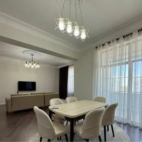 Гуртли 3ком 3этаж с ремонтом