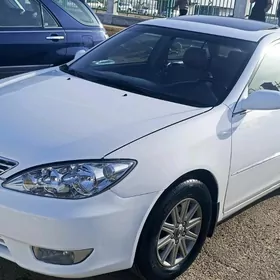 Toyota Camry 2003