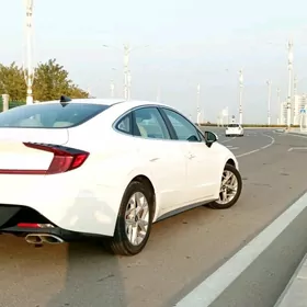 Hyundai Sonata 2021