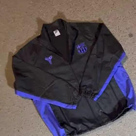 Спортивная куртка