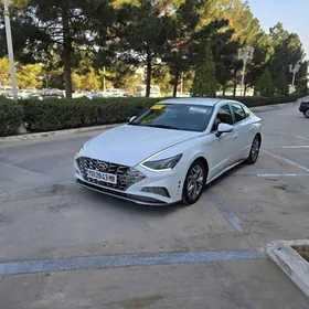 Hyundai Sonata 2021