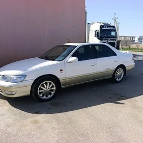 Toyota Camry 2000