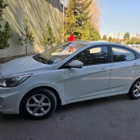 Hyundai Accent 2019