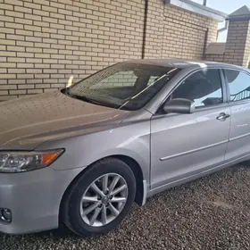Toyota Camry 2011