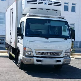 Mitsubishi Canter 2023