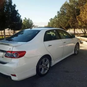 Toyota Corolla 2013