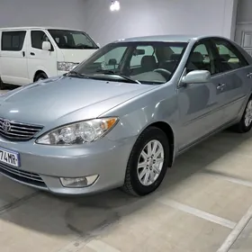 Toyota Camry 2005