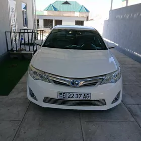 Toyota Camry 2012