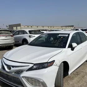 Toyota Camry 2023