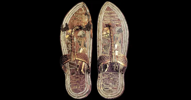 Tutanhamonyň duşmanlaryny dep eden «sandallary» görkezildi