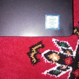core i5 v pro 8 th dell ýoga