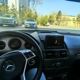 Mercedes-Benz C350 2008