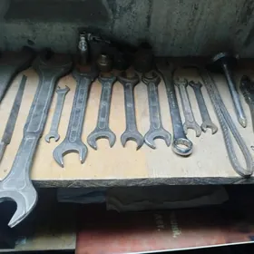 Продам ключи